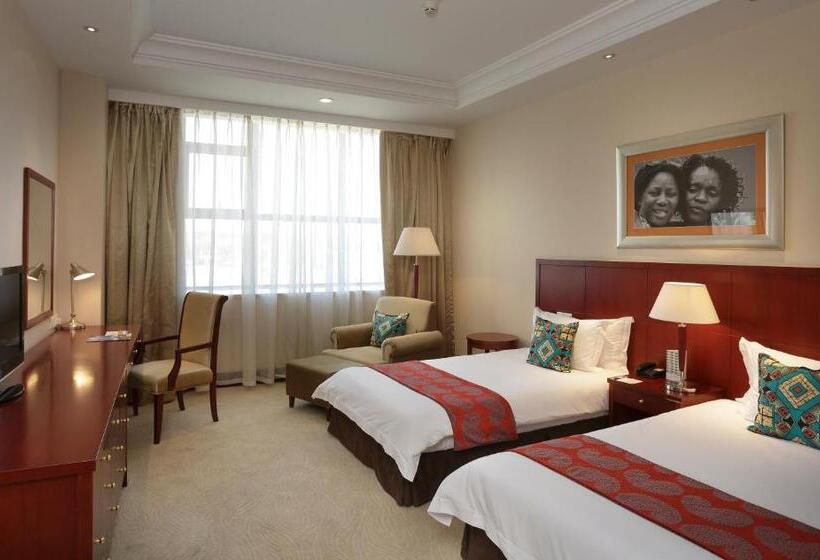 اتاق کلاسیک, President