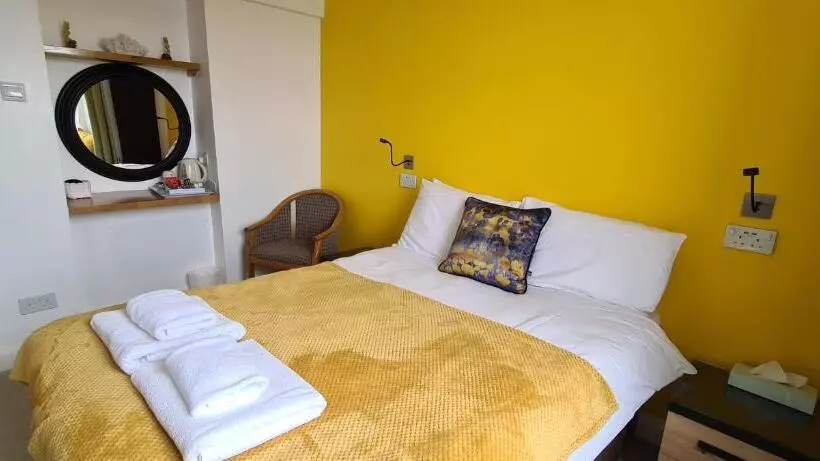 クラシックルーム, Torland Seafront Hotel   Free Parking, Wi Fi, All Rooms En Suite