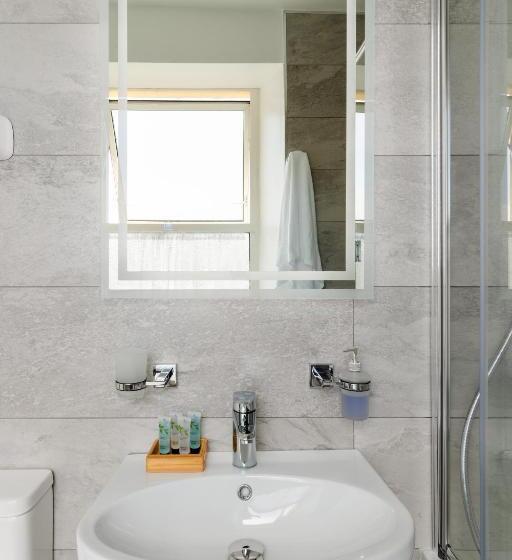 标准间, Torland Seafront Hotel Free Parking, Wi Fi, All Rooms En Suite