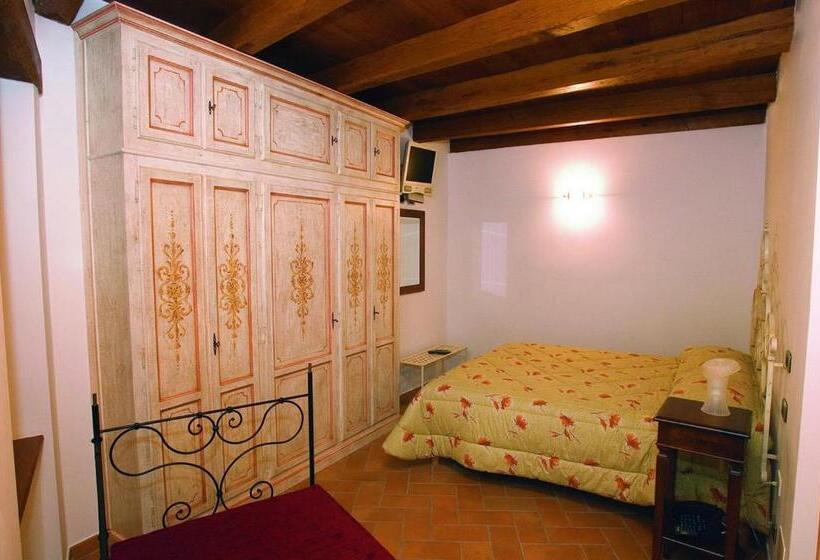 スタンダードトリプルルーム, B&b La Torretta Sul Borgo