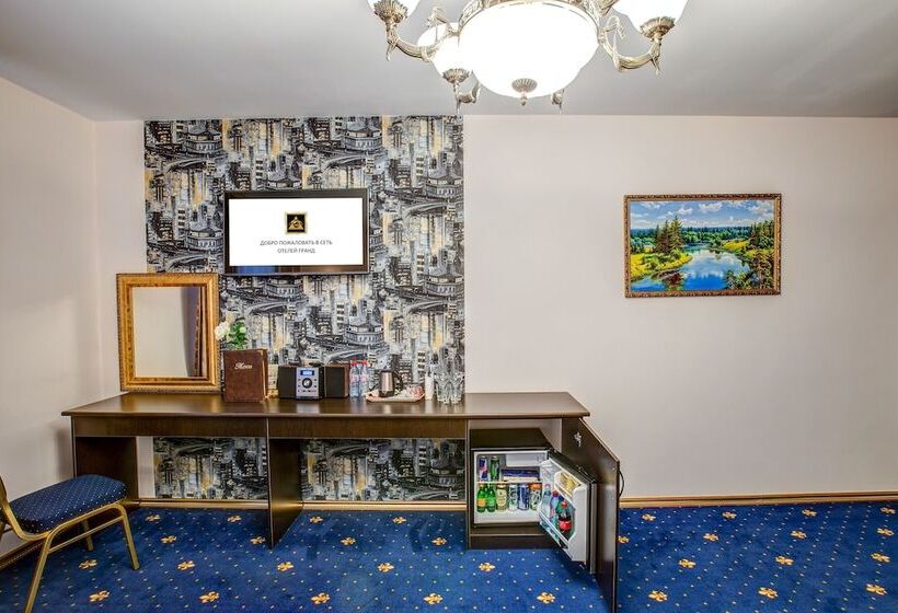 سوییت, Boutique Hotel Grand