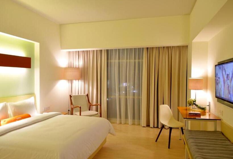 Номер Стандарт, Harris Hotel & Conventions Bekasi