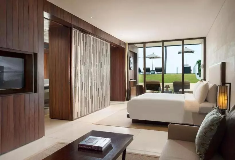 テラス付スイート, Alila Seminyak