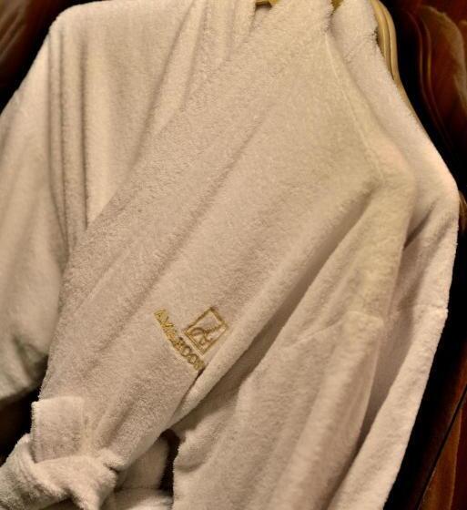 Номер Executive, Amaroossa Grande Bekasi