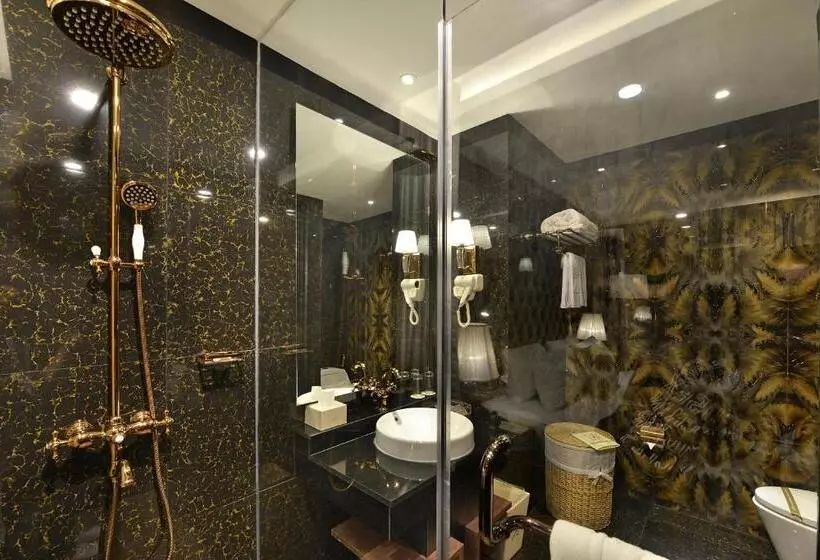 اتاق استاندارد یک نفره, Amaroossa Grande Bekasi