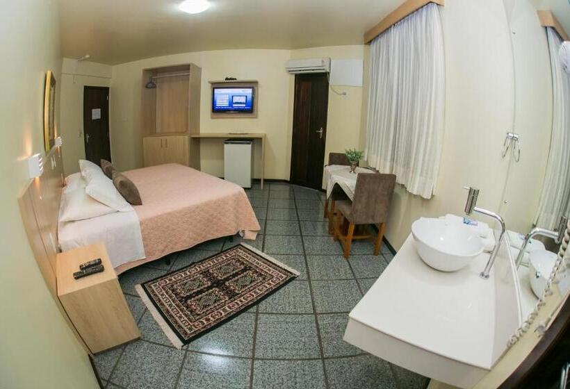 غرفة ديلوكس, Apolo Xvi