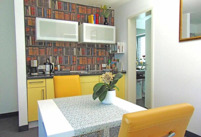 Полулюкс с Балконом, Book Hotel Leipzig