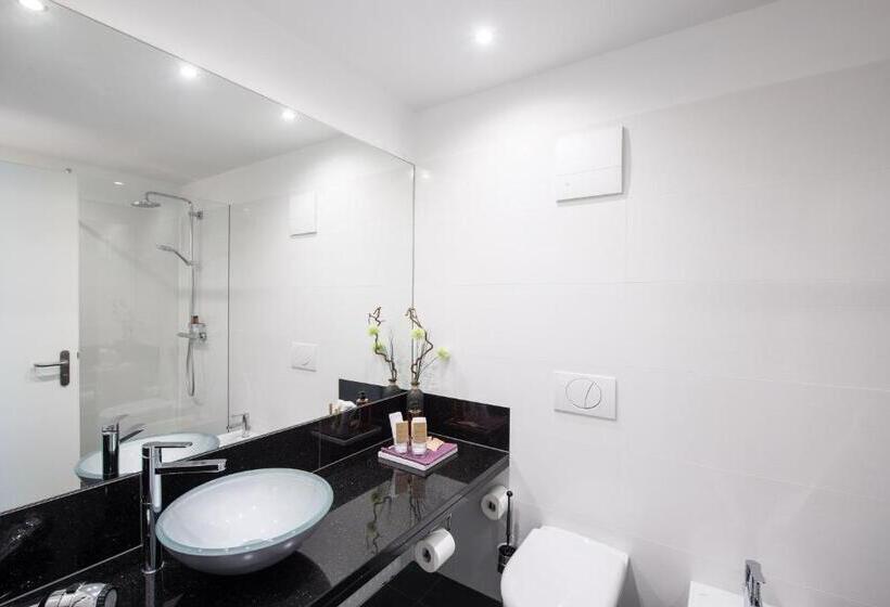 Номер Deluxe с Балконом, Book Hotel Leipzig