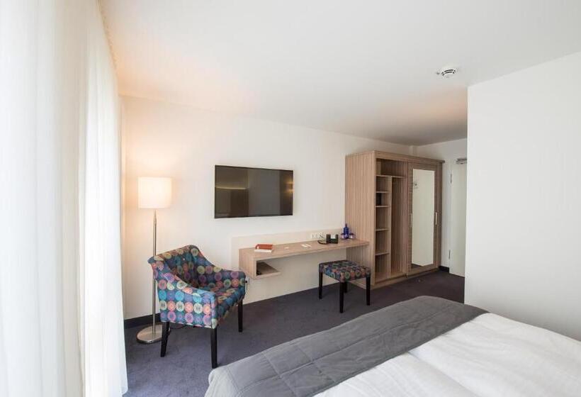 Номер Стандарт Индивидуальный, Book Hotel Leipzig