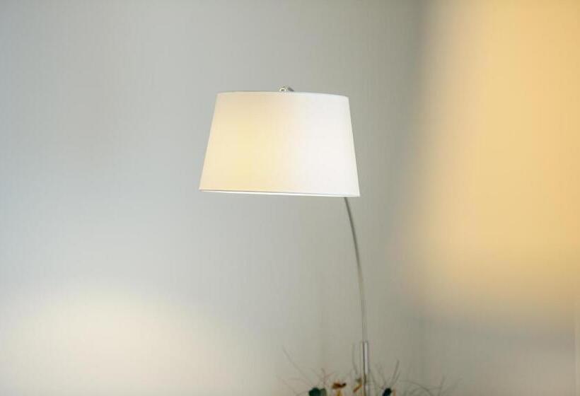 Классический Номер, Book Hotel Leipzig