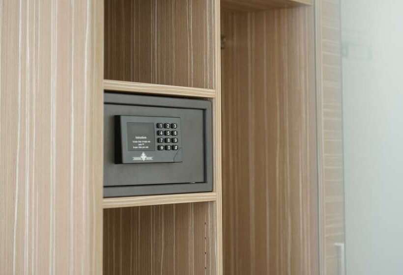 Классический Номер, Book Hotel Leipzig