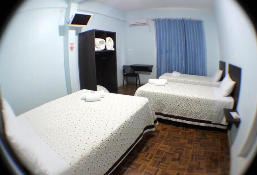 スタンダード4人部屋, Condá