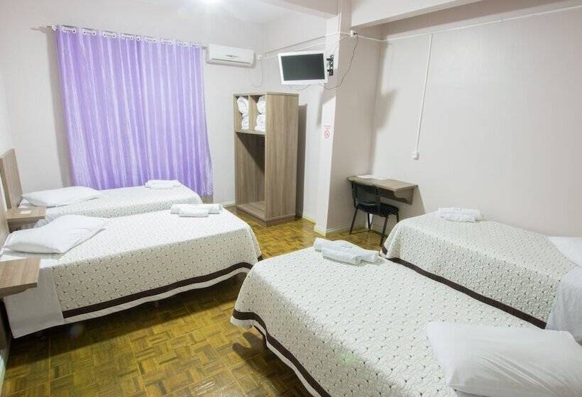 スタンダード4人部屋, Condá