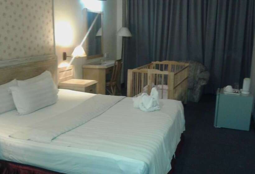 Номер Deluxe Кровать Кинг, Deleeton