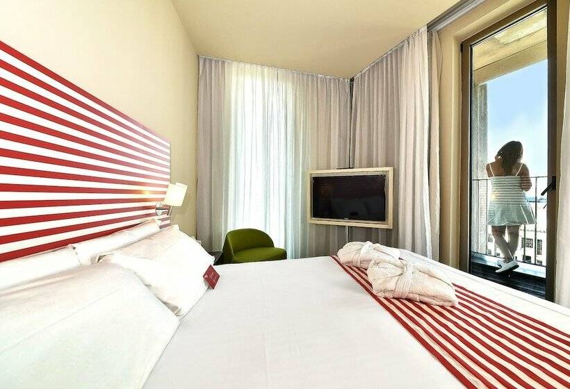 غرفة قياسية ذات إطلالة, Glam Milano