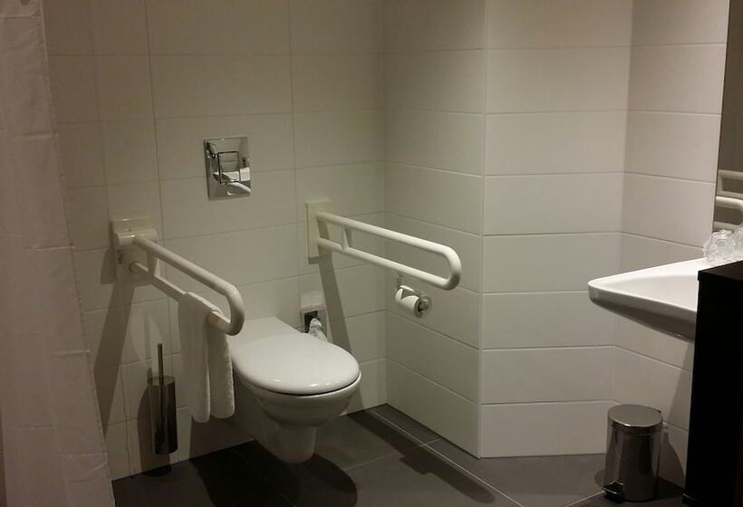 스탠다드 룸, Hampton By Hilton Frankfurt City Centre