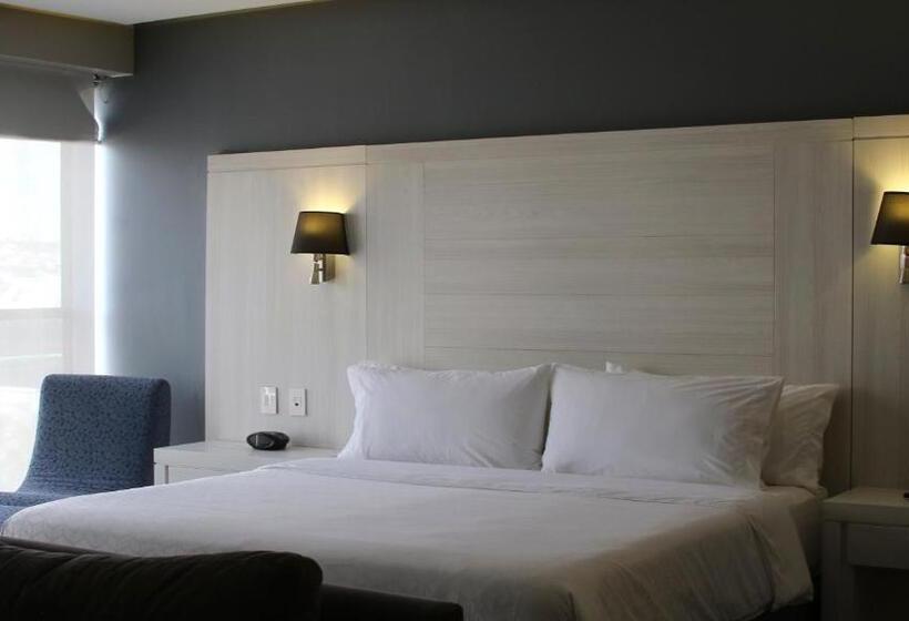 景色の見えるスイートルーム, Holiday Inn Express Pachuca, An Ihg