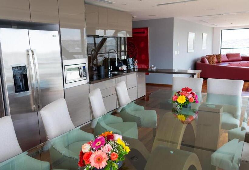 キングサイズベッドのスイートルーム, Holiday Inn Express Pachuca, An Ihg