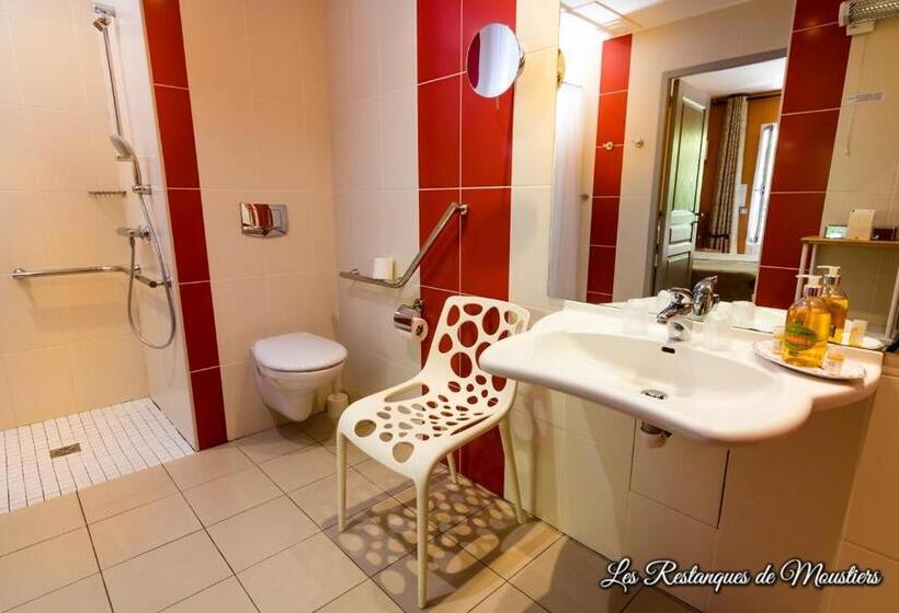 Номер Комфорт, Les Restanques De Moustiers