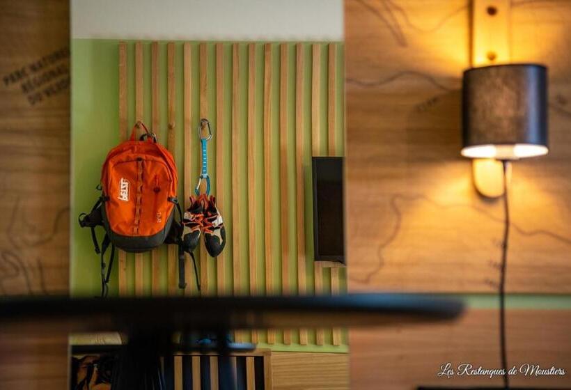 Номер Комфорт, Les Restanques De Moustiers