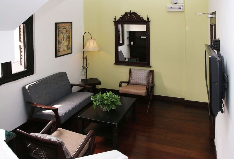 غرفة قياسية رباعية, Museum