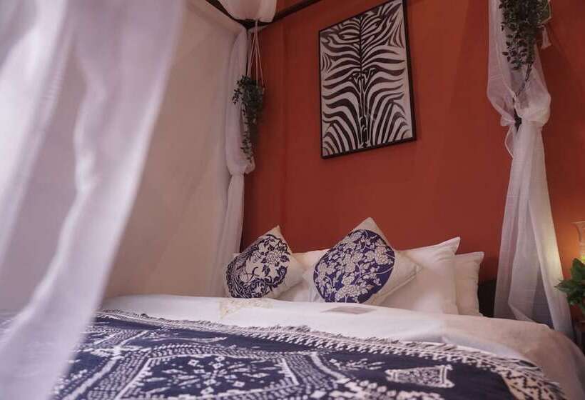 חדר דופלקס, Museum