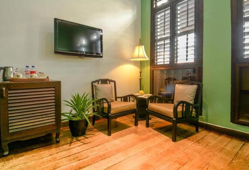 חדר סטנדרט, Museum