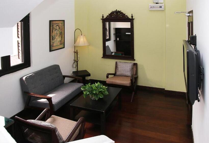 חדר סטנדרט לארבעה, Museum