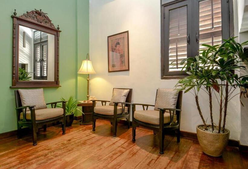 חדר סטנדרט לארבעה, Museum