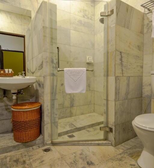 חדר סטנדרט יחיד, Museum