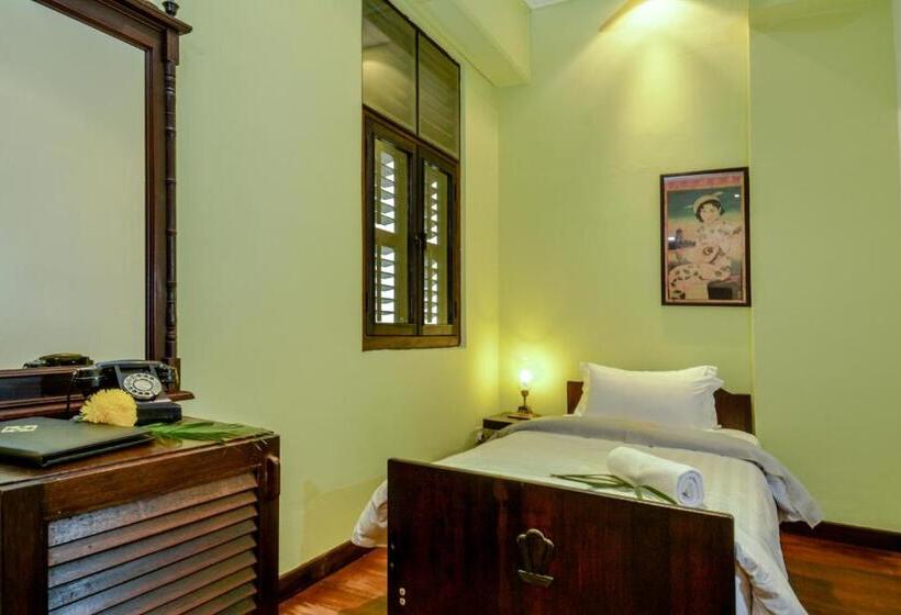 غرفة قياسية فردية, Museum