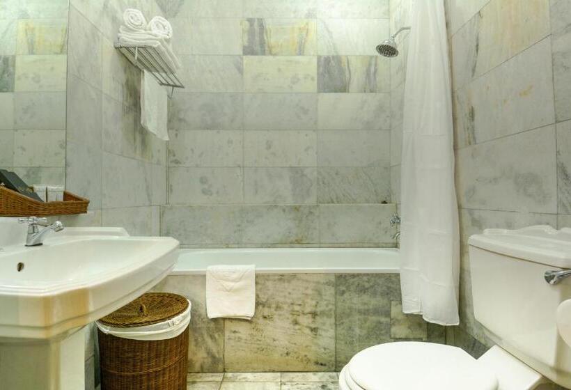 غرفة قياسية, Museum