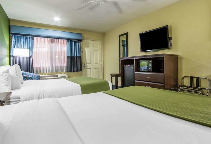 غرفة قياسية, Quality Inn Needles