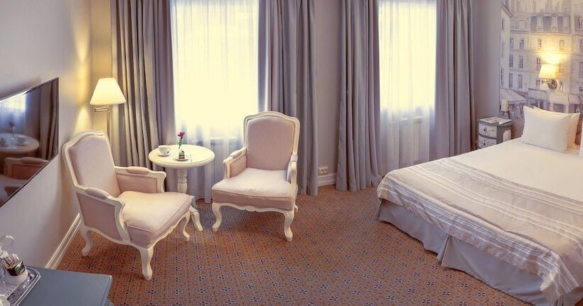 小型套房, Renomme