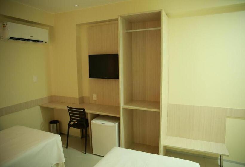 Номер Стандарт Трехместный, Stay Inn