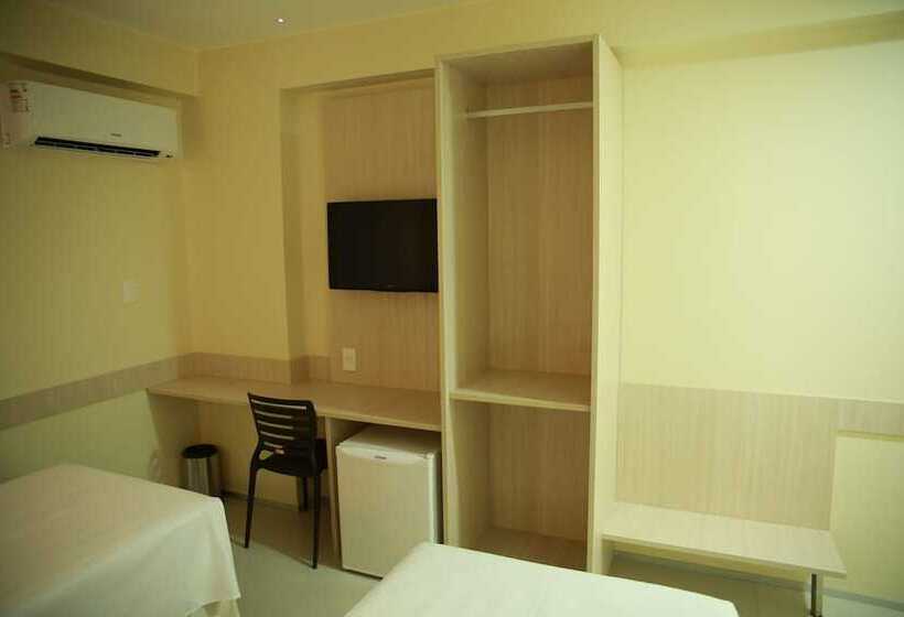 Номер Стандарт Трехместный, Stay Inn