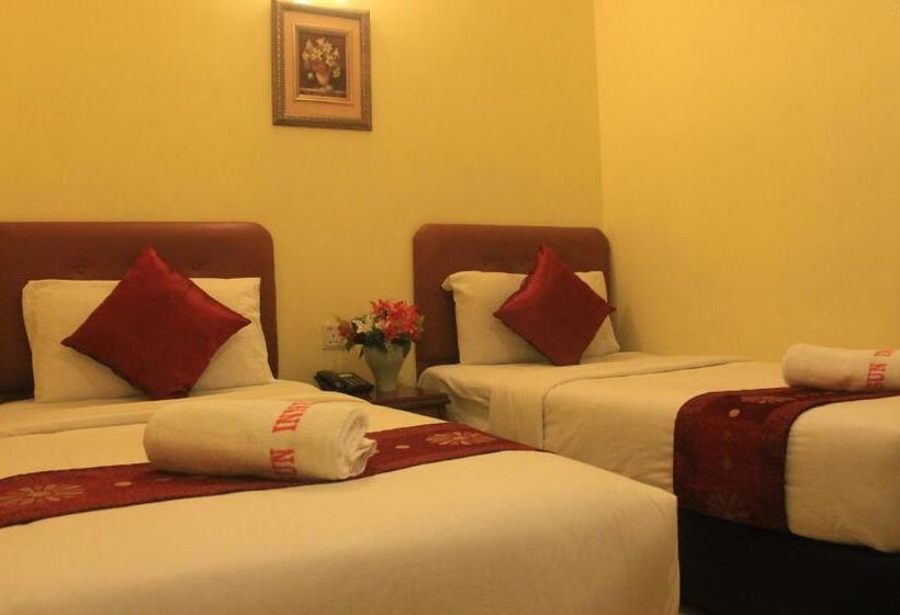Семейный Номер, Sun Inns Hotel Cheras