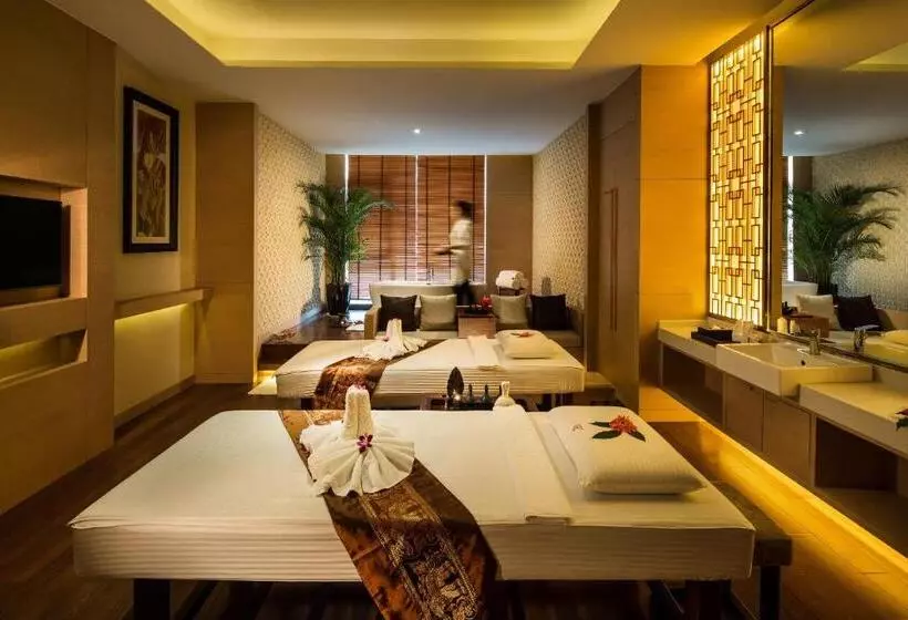 デラックススタジオ, Swiss Grand Nanchang