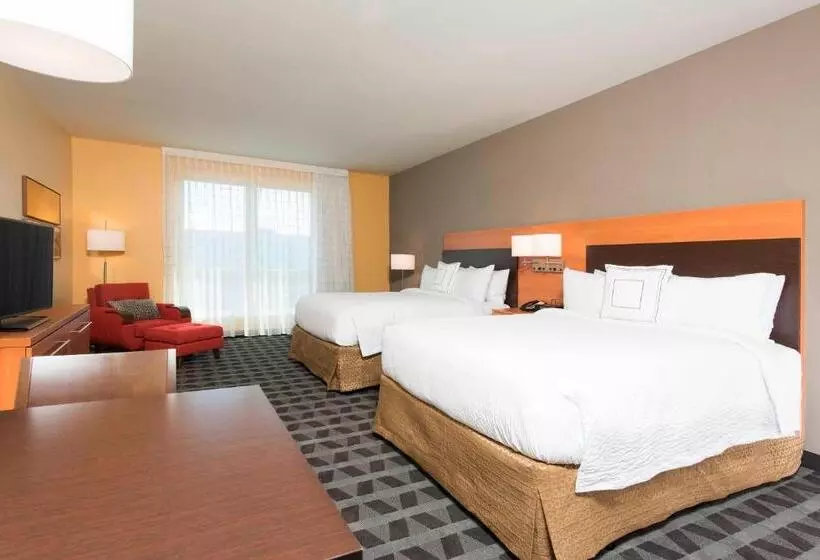スタンダードスタジオ, Towneplace Suites By Marriott Champaign