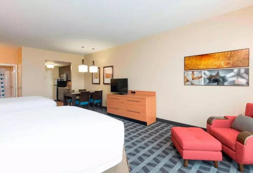 スタンダードスタジオ, Towneplace Suites By Marriott Champaign