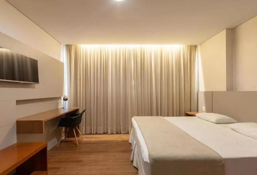デラックスルーム, Tri Hotel Executive Brusque
