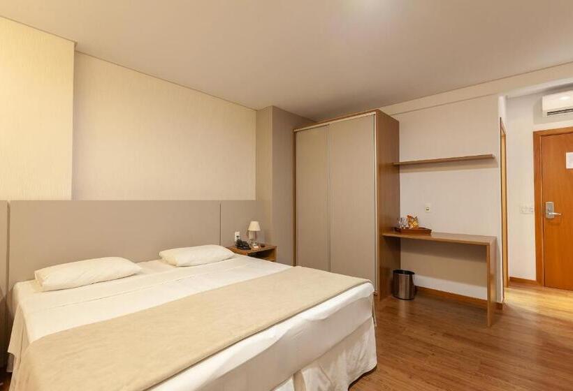디럭스 룸, Tri Hotel Executive Brusque