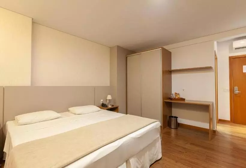 デラックスルーム, Tri Hotel Executive Brusque