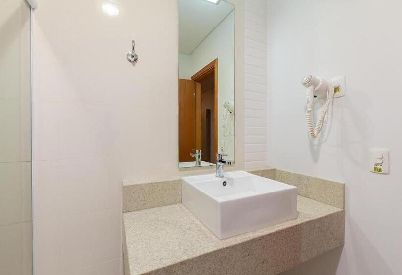 غرفة ديلوكس, Tri Hotel Executive Brusque