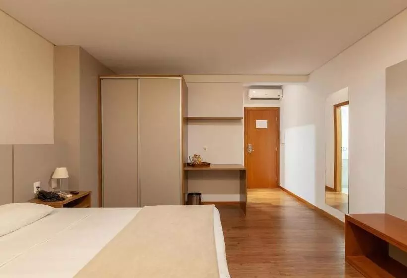デラックスルーム, Tri Hotel Executive Brusque