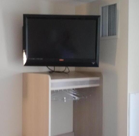 غرفة قياسية, Econo Lodge