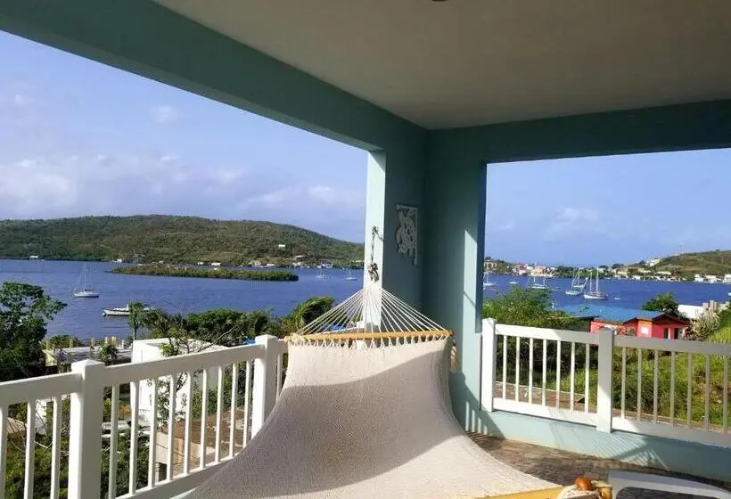 اتاق استاندارد چهار تخته با چشمانداز دریا, Island Charm Culebra Studios & Suites Amazing Water Views From All 3 Apartments Located In Culebra