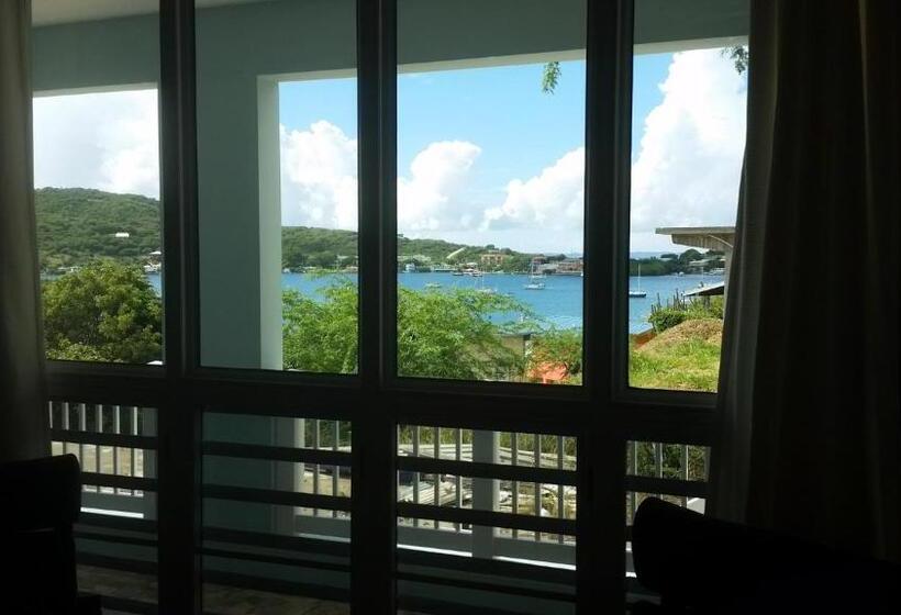 اتاق خانوادگی با چشمانداز دریا, Island Charm Culebra Studios & Suites Amazing Water Views From All 3 Apartments Located In Culebra