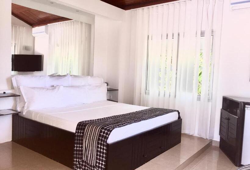 اتاق لوکس, Villa Perle Noire