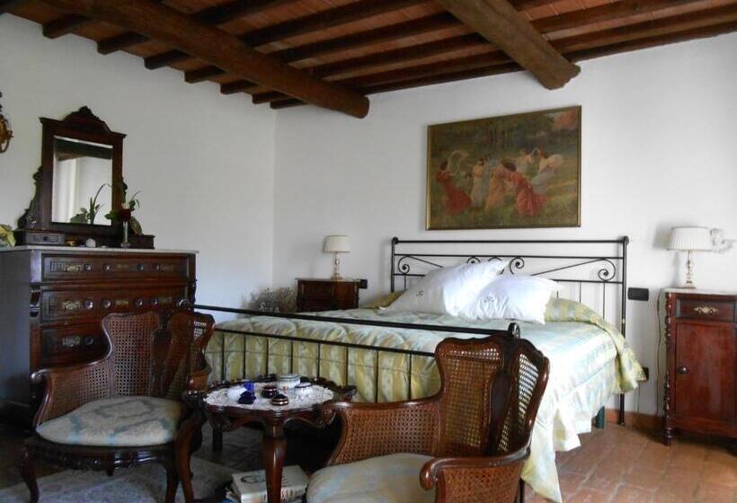 اتاق سهنفرۀ استاندارد با سرویس بهداشتی بیرون از اتاق, La Pieve Di Sant Andrea